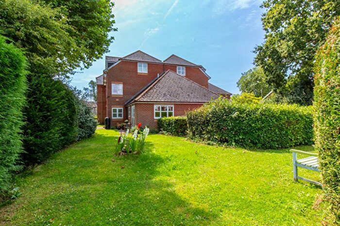 1 Bedroom Flat For Sale In Havant Road, Emsworth, PO10