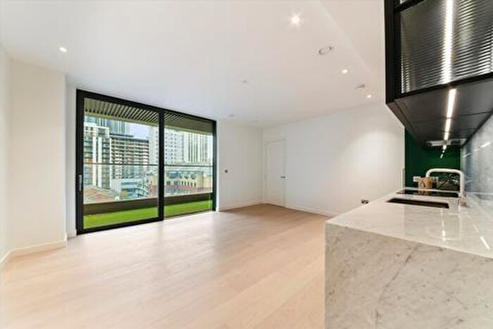 1 Bedroom Apartment To Rent In Wardian Tower, Wards Place, Bagshaw Building East Tower, Canary Wharf, South Qauy, London, E14