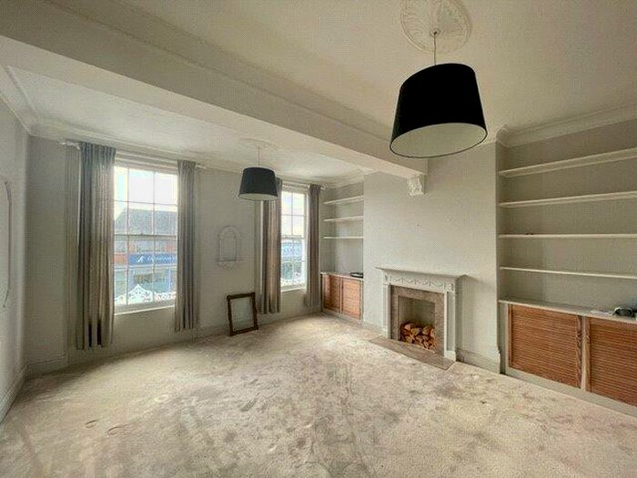 1 Bedroom Apartment To Rent In Zingari, Farnham, Surrey, GU9