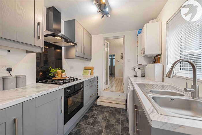 4 Bedroom Terraced House For Sale In Gravesend Road, Rochester, Kent, ME2