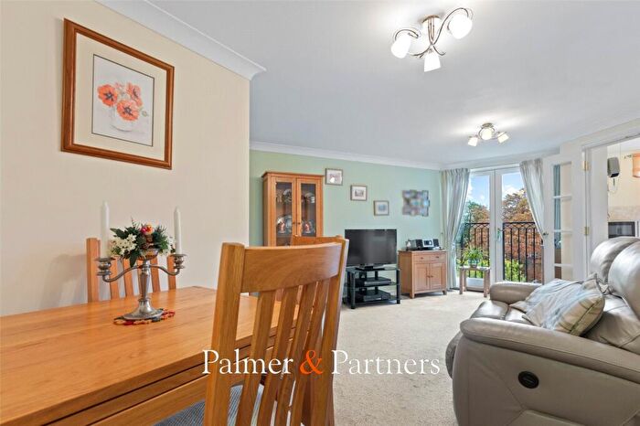 1 Bedroom Apartment For Sale In St. Marys Fields, Colchester, Essex, CO3
