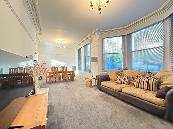 2 Bedroom Apartment To Rent In Park Valley, The Park, NG7