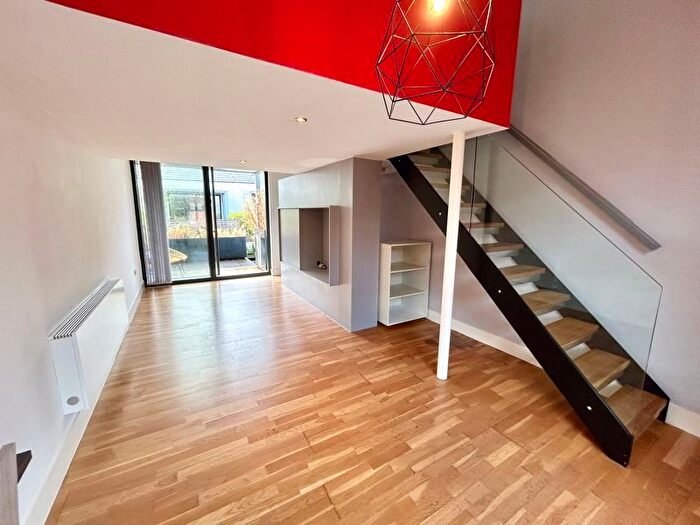 2 Bedroom Terraced House To Rent In Laburnum Street, Salford, M6