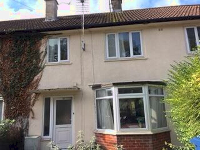4 Bedroom House To Rent In Pauling Road, Headington, OX3