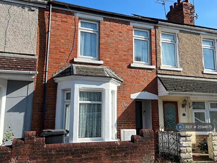 2 Bedroom Terraced House To Rent In Summers Street, Swindon, SN2