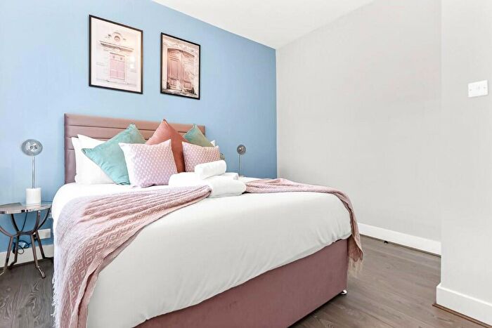 2 Bedroom Serviced Apartments To Rent In College Road, London, N17