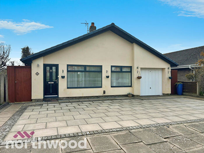 2 Bedroom Bungalow For Sale In Althorpe Drive, Kew, Southport, PR8