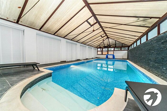 5 Bedroom House To Rent In Wallbridge Lane, Rainham, Gillingham, Kent, ME8