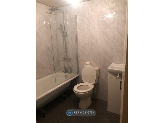 1 Bedroom Flat To Rent In Monks Road, Lincoln, LN2
