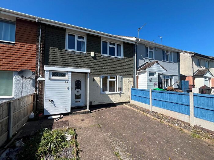 3 Bedroom House To Rent In Hungerhill Road, Nottingham, NG3