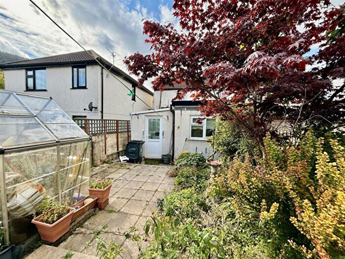 2 Bedroom End Of Terrace House For Sale In Aman Court, Cwmaman, Aberdare, CF44