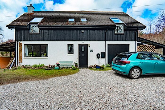 2 Bedroom Detached House For Sale In Skoorah, Errogie, IV2