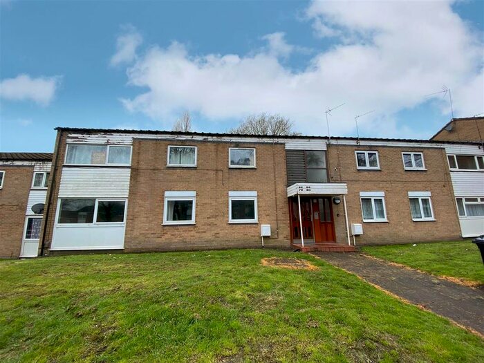 2 Bedroom Flat To Rent In Braceby Avenue, Billesley, Birmingham, B13