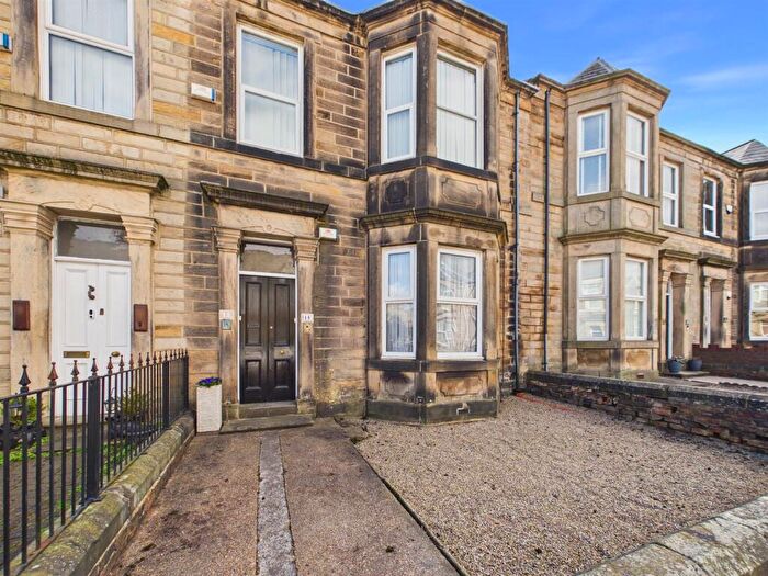 2 Bedroom Flat For Sale In Exeter Street, Gateshead, NE8