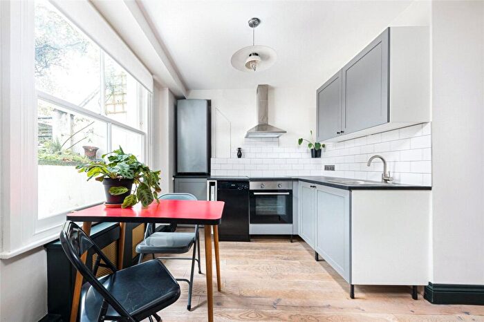1 Bedroom Flat To Rent In Morton Road, Islington, N1