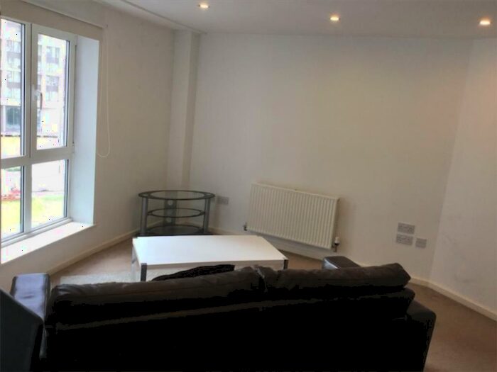 1 Bedroom Apartment To Rent In Hive, Masshouse Plaza, Birmingham, B5