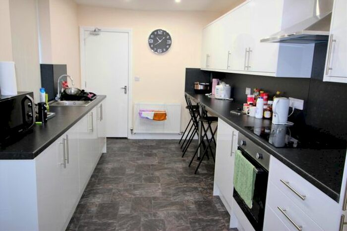 5 Bedroom Property To Rent In Coulston Road, Lancaster, LA1