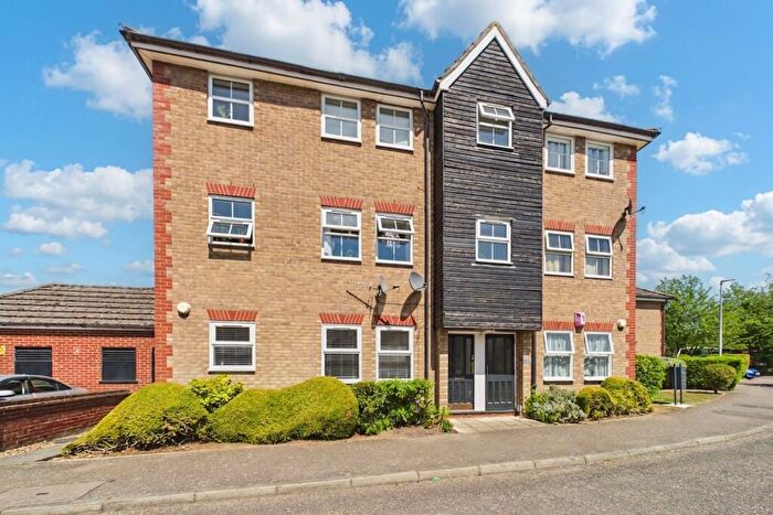 2 Bedroom Flat For Sale In Ben Culey Drive, Thetford, IP24