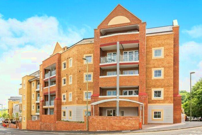 1 Bedroom Flat To Rent In Edison House, Godalming, GU7