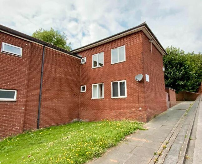 2 Bedroom Flat To Rent In Queen Street, Doncaster, South Yorkshire, DN4