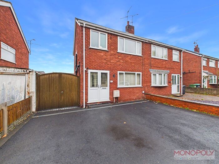 3 Bedroom Semi Detached House For Sale In High Street, Gwersyllt, LL11