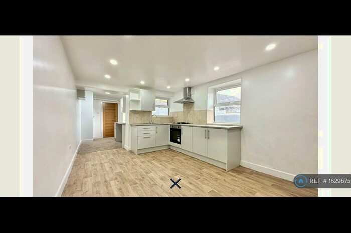 3 Bedroom Detached House To Rent In The Ark Sunny Side, Combe Martin, EX34