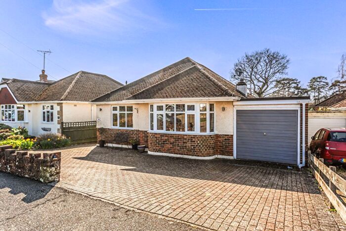 2 Bedroom Detached House For Sale In Adastra Avenue, Keymer, BN6