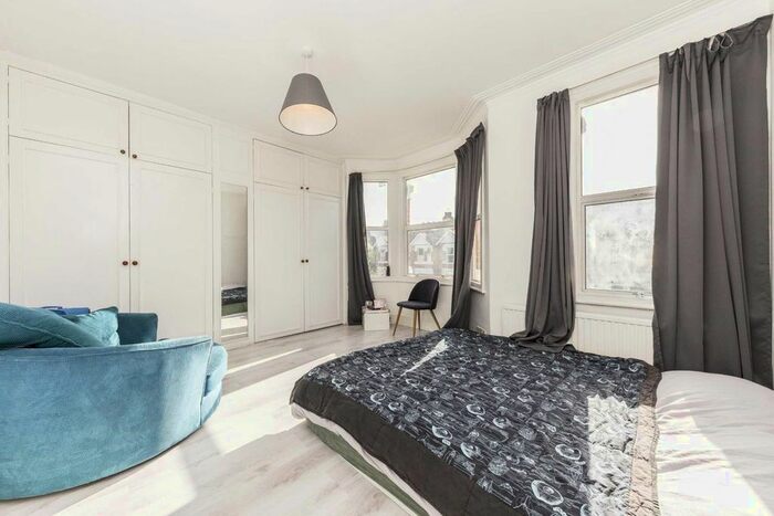 3 Bedroom Property To Rent In Altenburg Avenue, London, W13