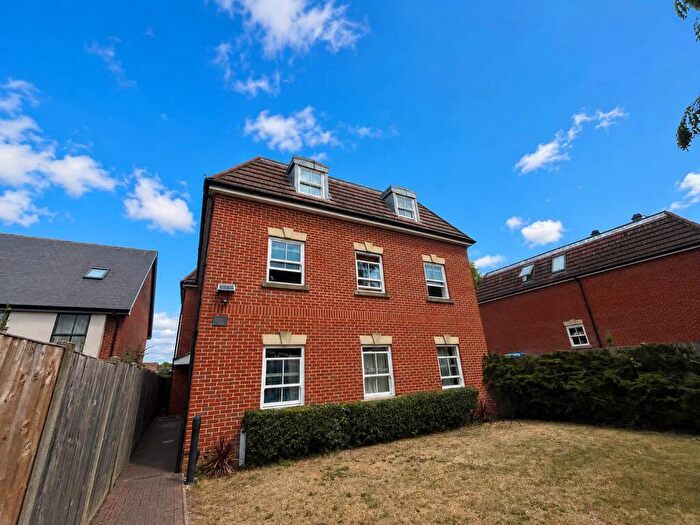 1 Bedroom Flat To Rent In Aurora House, Bath Road, Thatcham, RG18
