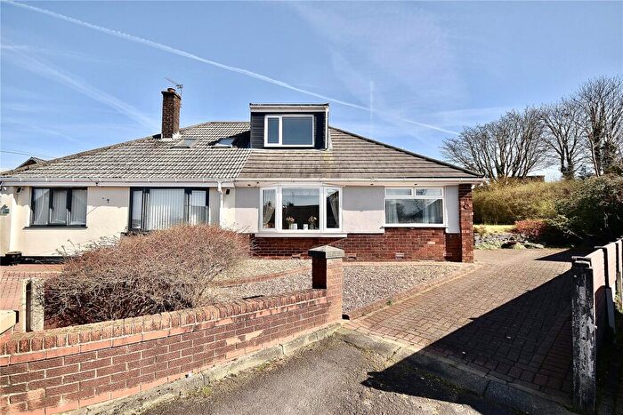 4 Bedroom Semi-Detached Bungalow For Sale In Sandy Bank, High Crompton, Shaw, Oldham, OL2