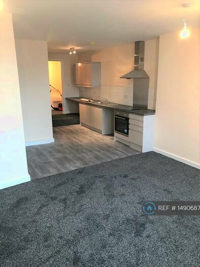 1 Bedroom Flat To Rent In Market Place, Mansfield, NG18