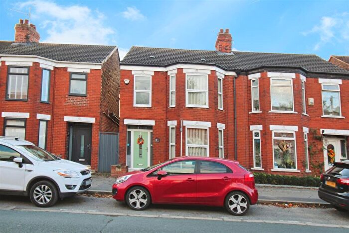 3 Bedroom Terraced House For Sale In Summergangs Road, Hull, HU8