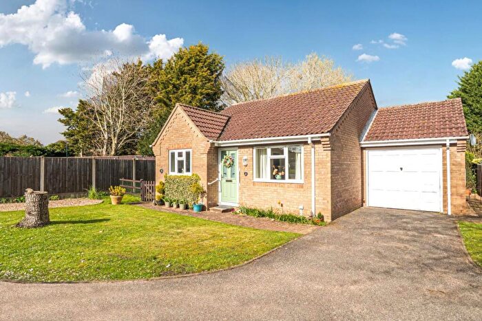 2 Bedroom Detached Bungalow For Sale In The Oaklands, Wragby, Market Rasen, LN8