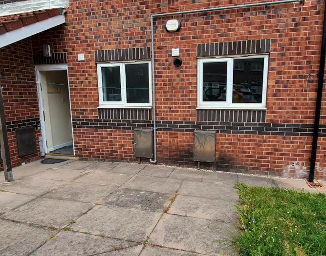 1 Bedroom Flat To Rent In Plantation Court, Dinnington, Sheffield, S25
