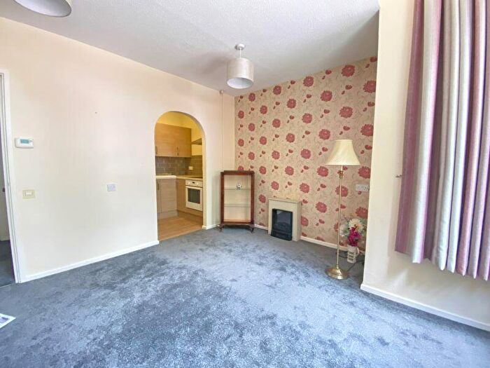 1 Bedroom Flat For Sale In Hucclecote Lodge, Hucclecote Road, Gloucester, GL3