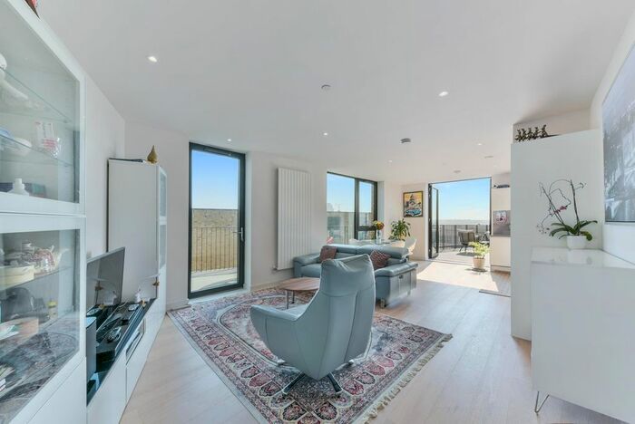 2 Bedroom Flat To Rent In Mercier Court, Royal Wharf, London, E16