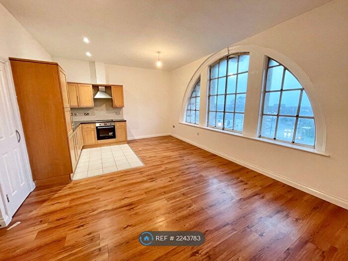 2 Bedroom Flat To Rent In Park Tower, Hartlepool, TS24