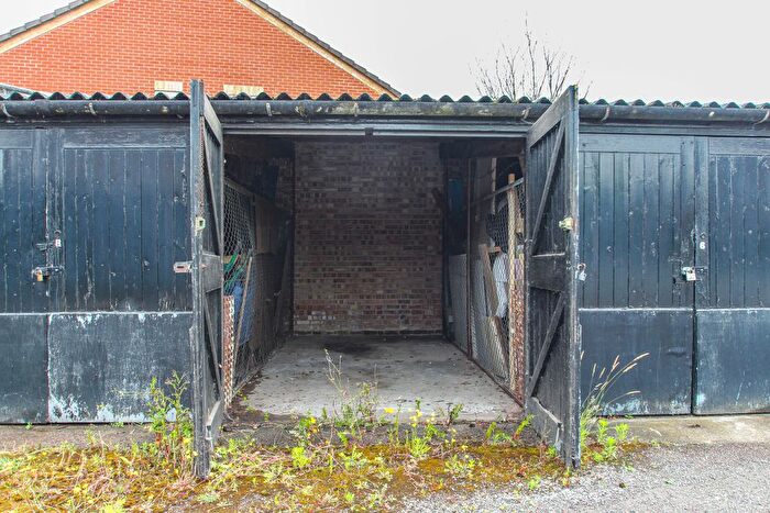 Garage / Parking To Rent In Grasmere Road, Long Eaton, Nottingham, NG10