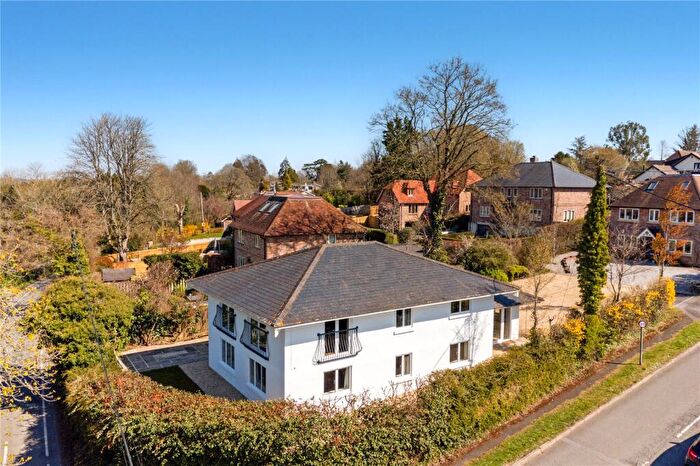4 Bedroom Detached House For Sale In Station Road, Chilbolton, Stockbridge, Hampshire, SO20