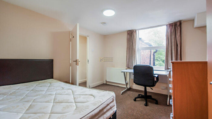 5 Bedroom Terraced House To Rent In Alton Road, Selly Oak, Birmingham, B29