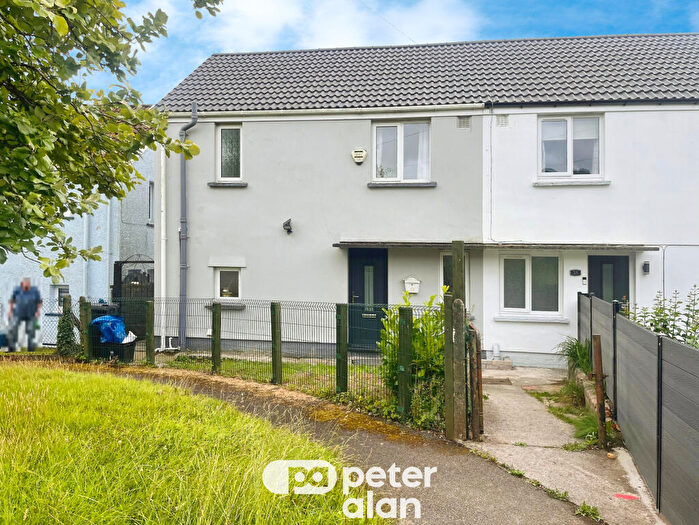 3 Bedroom Semi-Detached House To Rent In Hawthorn Hill, Trefechan, Merthyr Tydfil, CF48