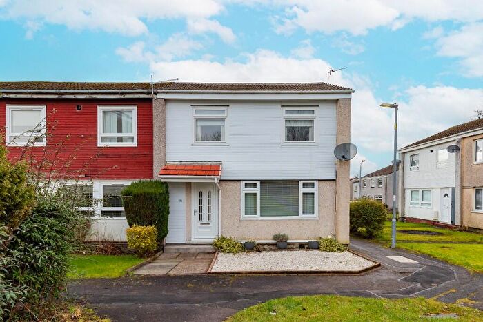 3 Bedroom End Of Terrace House For Sale In Eider Avenue, Glasgow, G75
