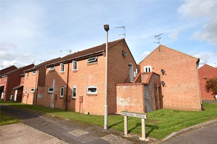 Studio To Rent In Langstone Court, Aylesbury, HP20