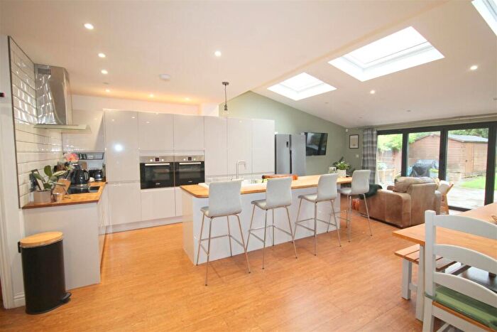 4 Bedroom Detached House For Sale In Stonehill, Bristol, BS15