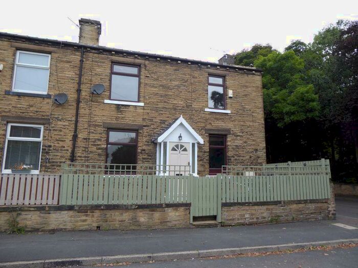 2 Bedroom Terraced House To Rent In Holme Street, Halifax, HX3