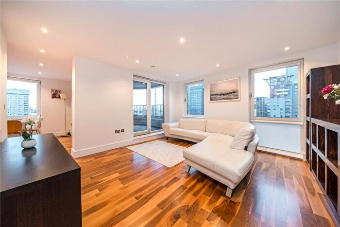 3 Bedroom Apartment For Sale In Indescon Square, Canary Wharf, London, E14