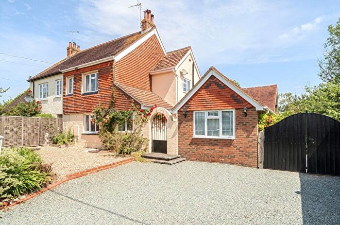 4 Bedroom Semi-Detached House For Sale In Hooklands Lane, Shipley, RH13
