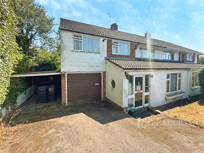 4 Bedroom Semi-Detached House For Sale In Cock Green, Harlow, CM19