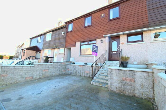 3 Bedroom Terraced House To Rent In Ivanhoe Road, Garthdee, AB10