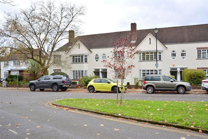 2 Bedroom Apartment To Rent In Lock Chase, London, SE3